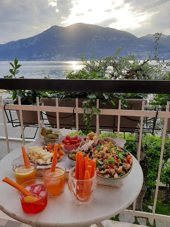 Villa Sul Lago Con Pontile Privato A Brenzone Sul Garda - Unique And Exclusive Екстер'єр фото