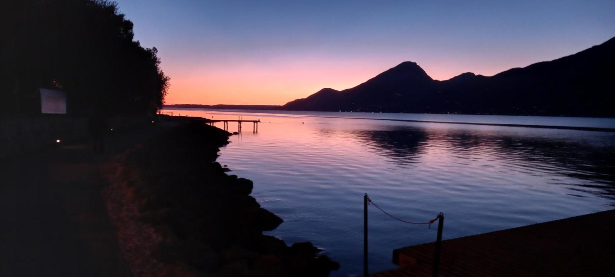 Villa Sul Lago Con Pontile Privato A Brenzone Sul Garda - Unique And Exclusive Екстер'єр фото