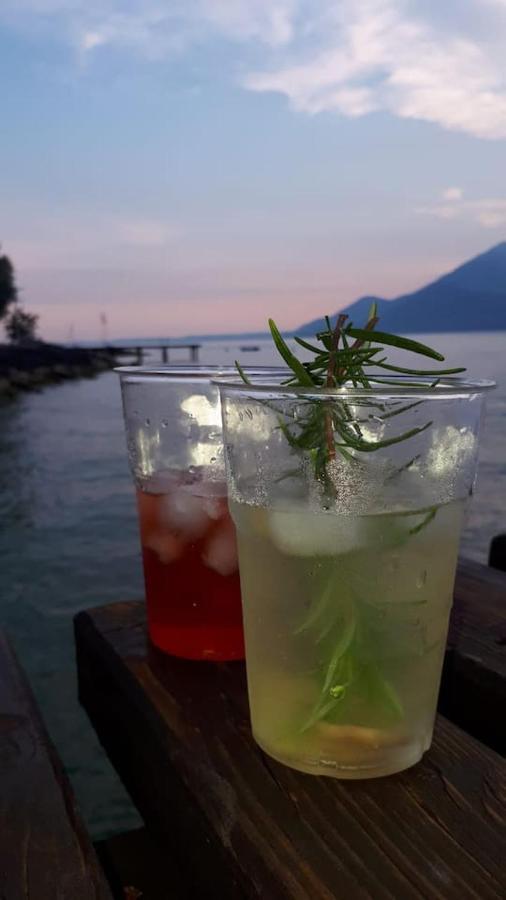 Villa Sul Lago Con Pontile Privato A Brenzone Sul Garda - Unique And Exclusive Екстер'єр фото