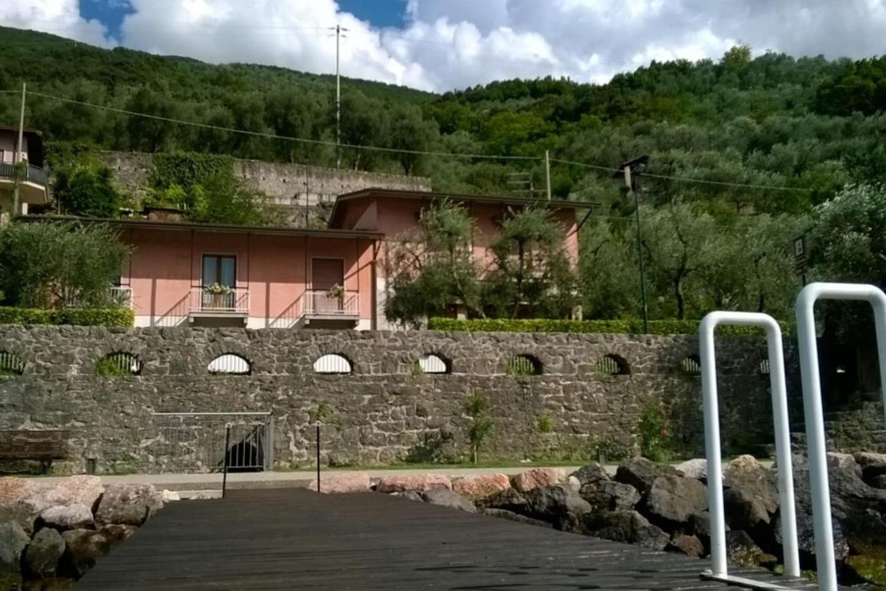 Villa Sul Lago Con Pontile Privato A Brenzone Sul Garda - Unique And Exclusive Екстер'єр фото