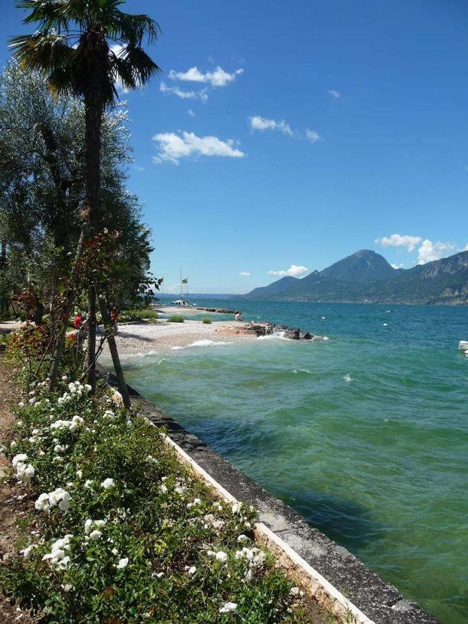 Villa Sul Lago Con Pontile Privato A Brenzone Sul Garda - Unique And Exclusive Екстер'єр фото